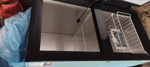Walton Company 300 Litre Deep Freezer