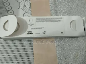 Apple Watch SE (2nd Gen), 40mm GPS, Starlight Aluminum