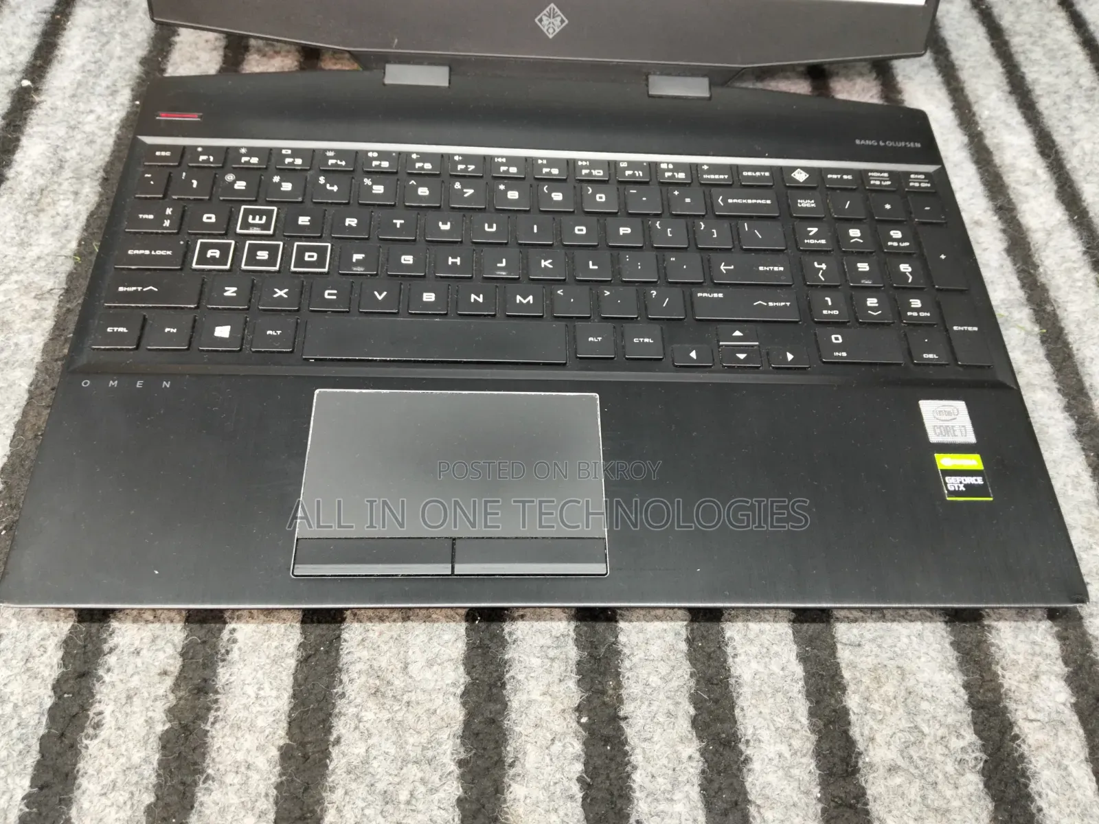 Laptop HP Omen 15 16GB Intel Core i7 SSD 256GB