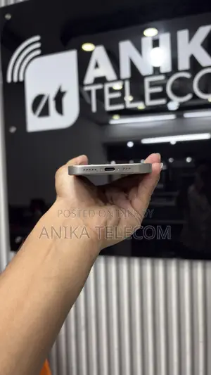 Apple iPhone 16 Pro 128GB Silver