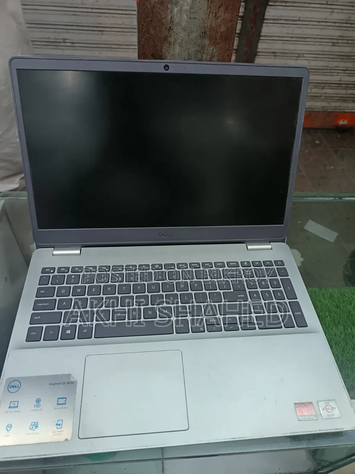 Laptop Dell Inspiron 15 3000 8GB AMD SSD 512GB