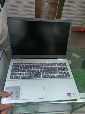 Laptop Dell Inspiron 15 3000 8GB AMD SSD 512GB