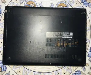 Laptop Lenovo IdeaPad 110 12GB Intel Core i3 HDD+SSD 1TB