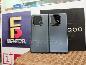 আইকিউও ২৫৬ জিবি কালো