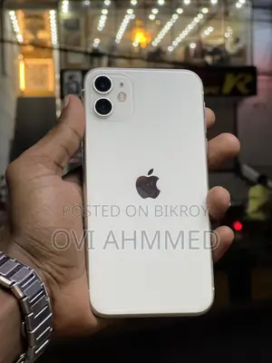 অ্যাপল আইফোন ১১ ১২৮ জিবি হোয়াইট
