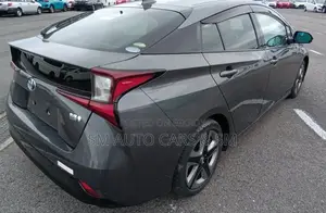 Toyota Prius 2021 Gray