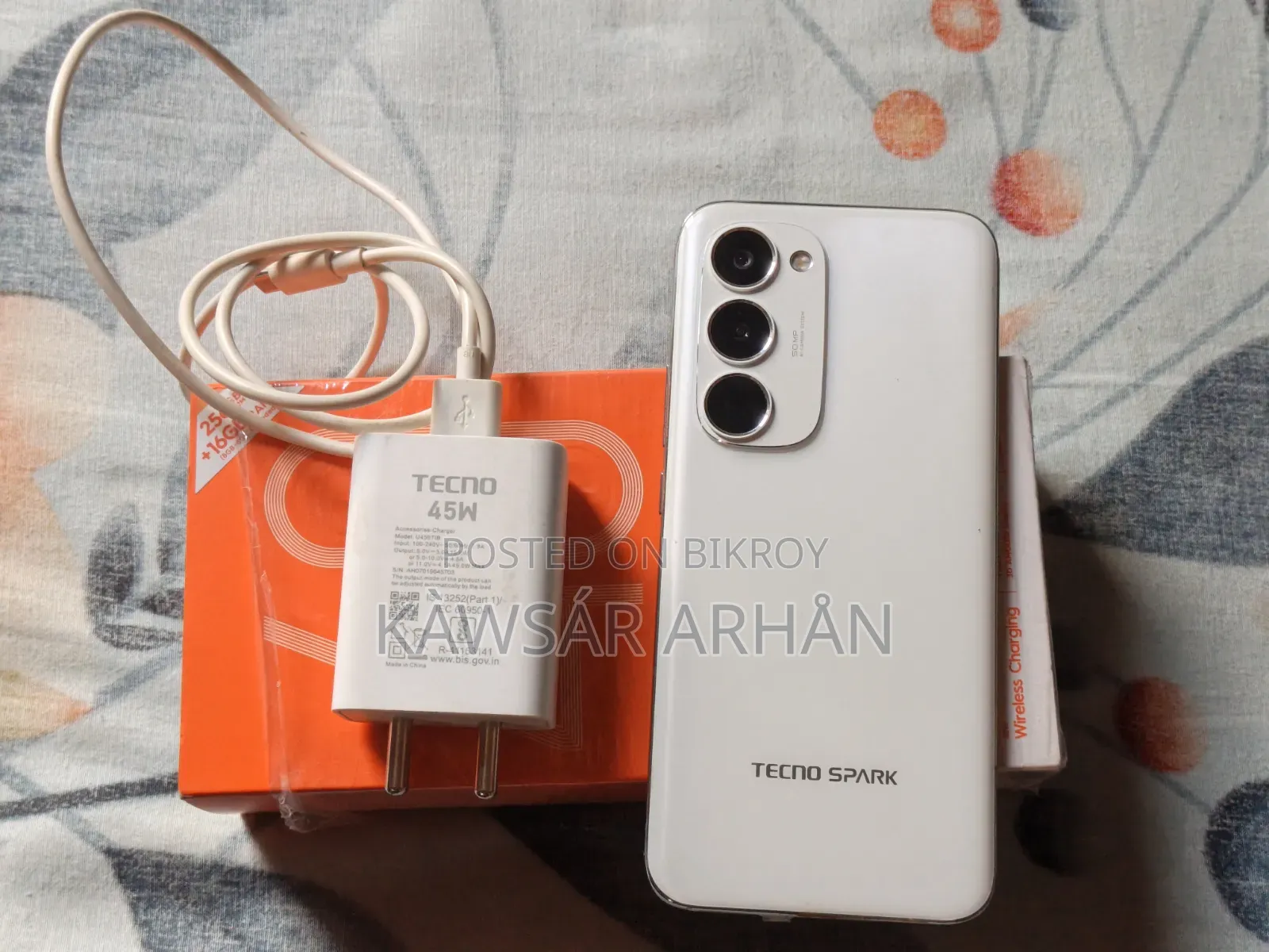 Tecno Spark 40 Pro+ 256 GB White