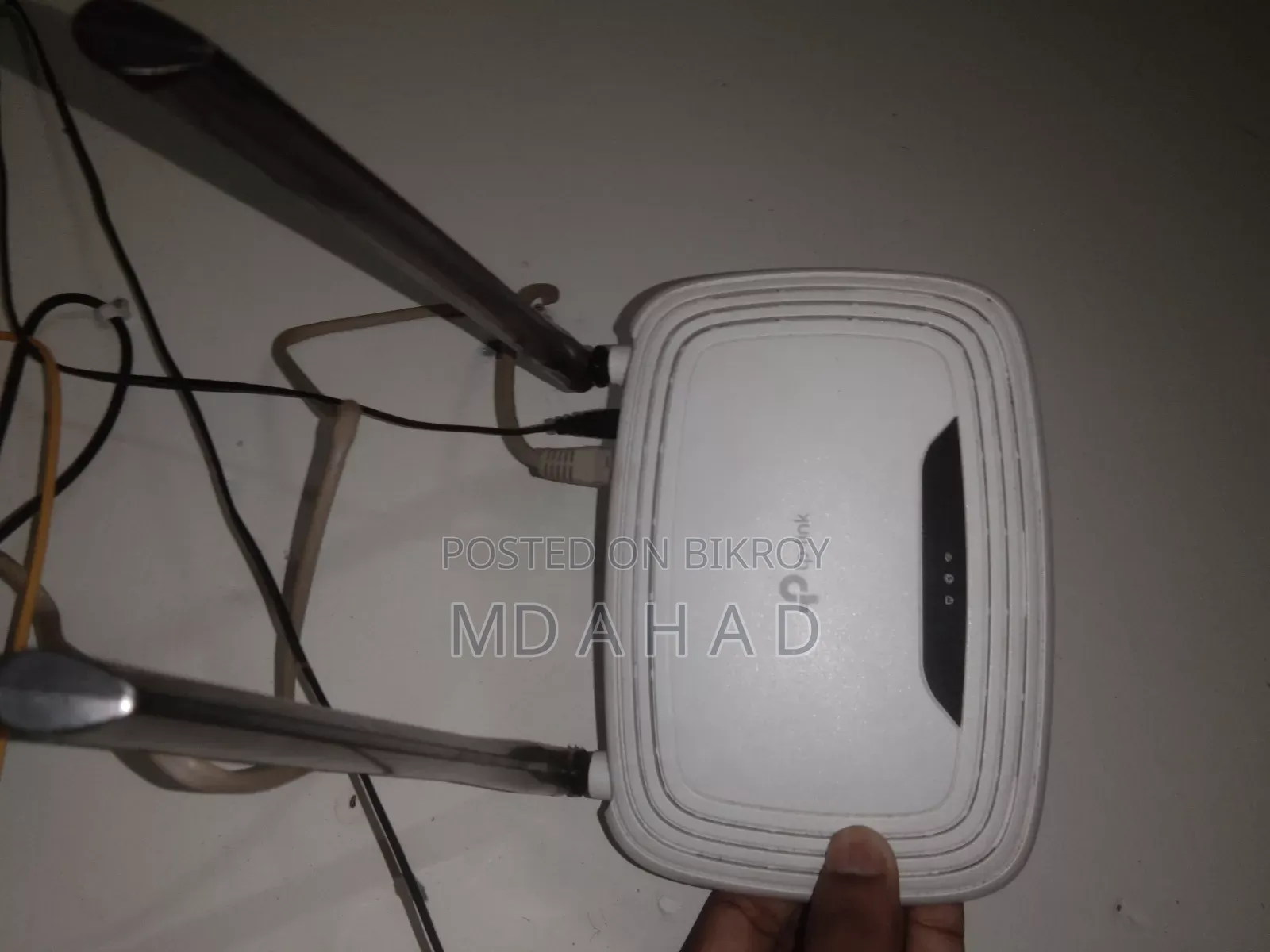 Second Hand "Tp Link Router", condition is almost new.