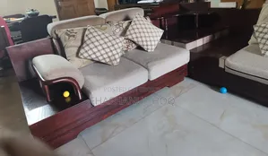 সোফা সেট বিক্রয় করা হবে