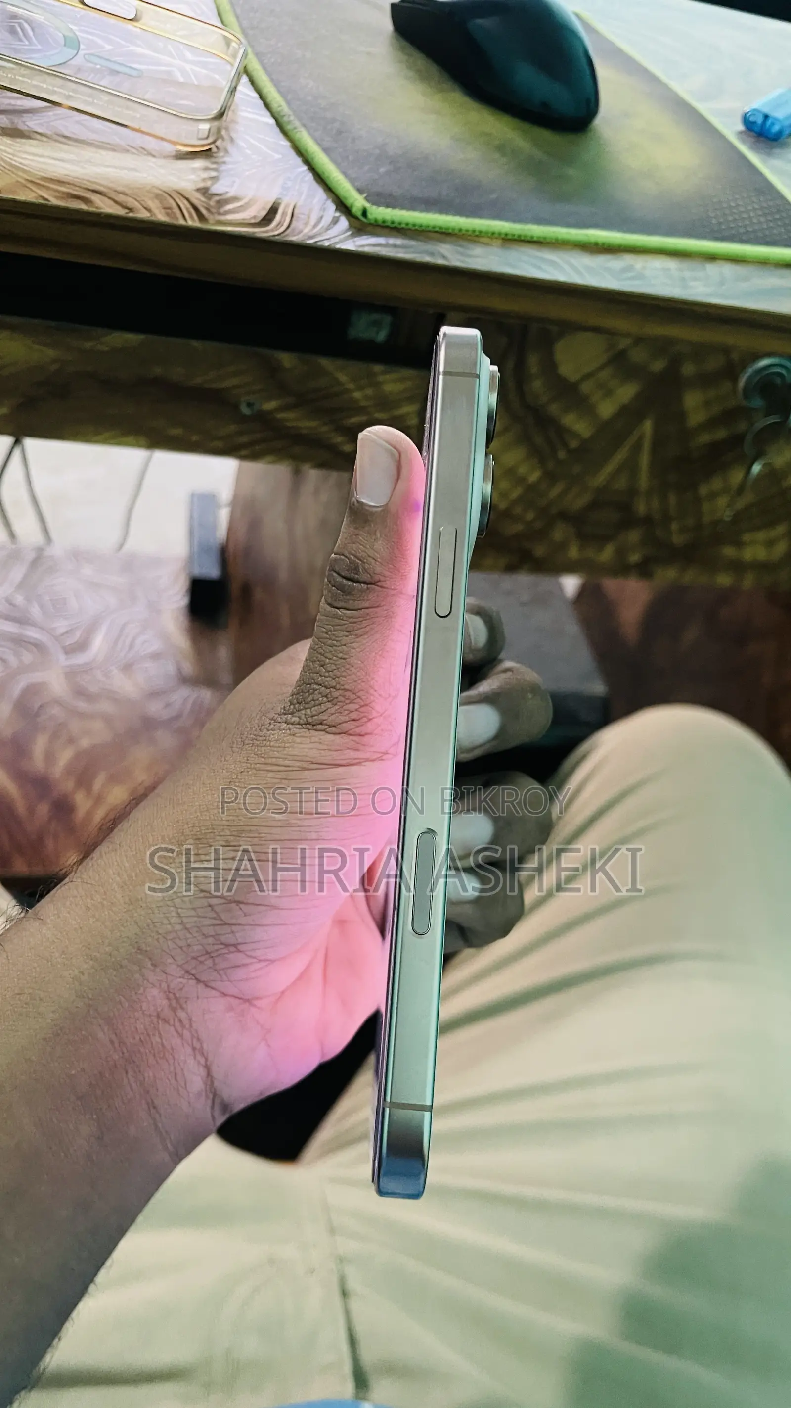 Apple iPhone 16 Pro Max 256 GB Gold