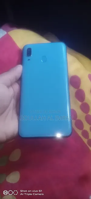 Samsung Galaxy A30 64 GB Blue