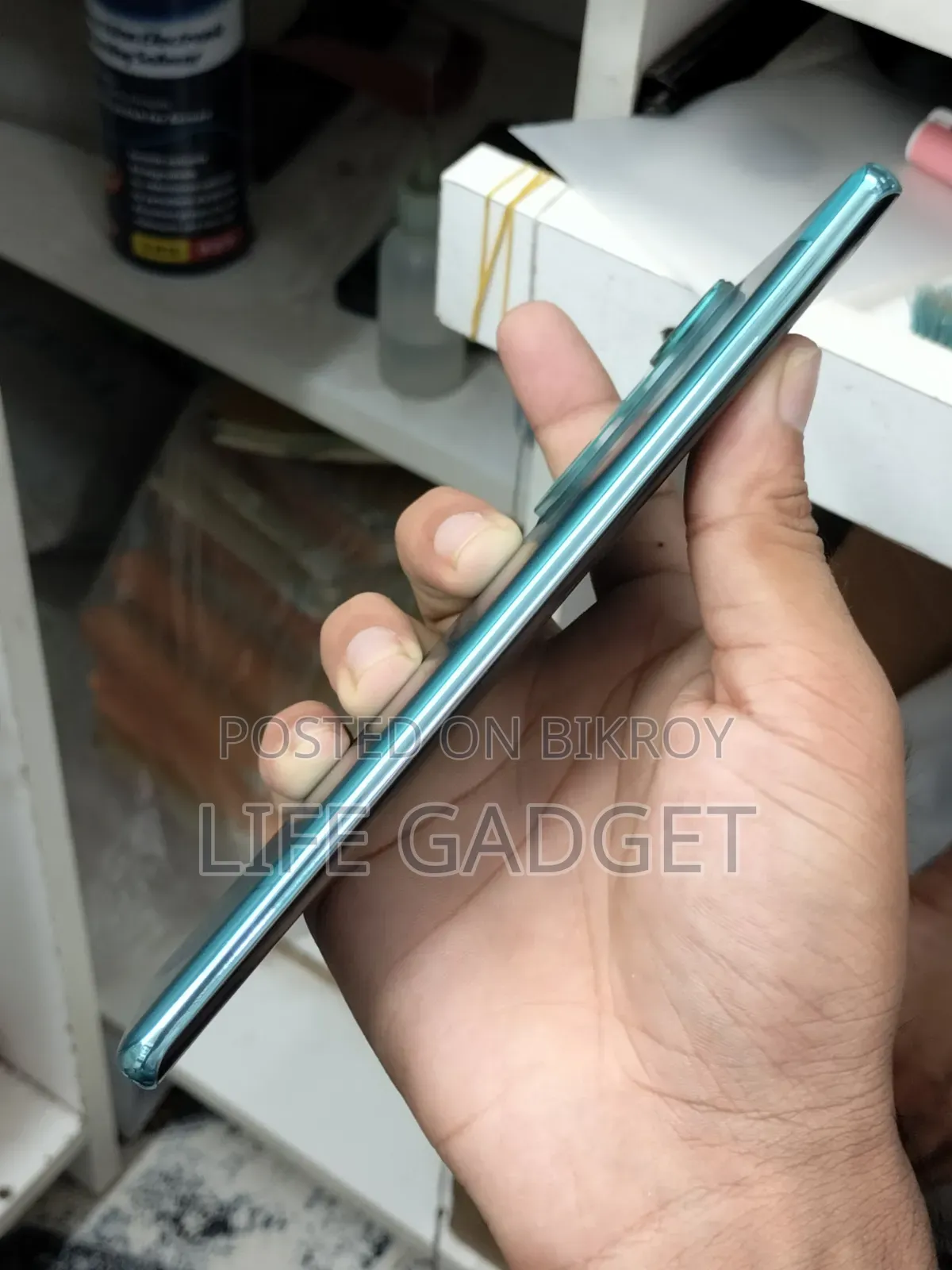 টেকনো পোভা কার্ভ ২৫৬ জিবি সবুজ