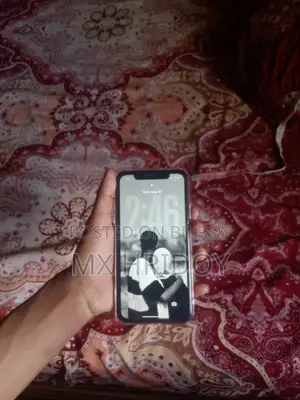 অ্যাপল আইফোন ১১ ১২৮ জিবি রেড