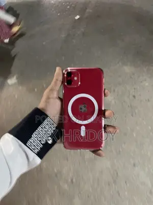 অ্যাপল আইফোন ১১ ১২৮ জিবি রেড