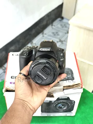 Canon 200D YN 50mm Prime