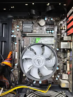 Desktop Computer MSI Model 8GB Intel Core I7 SSD 6T