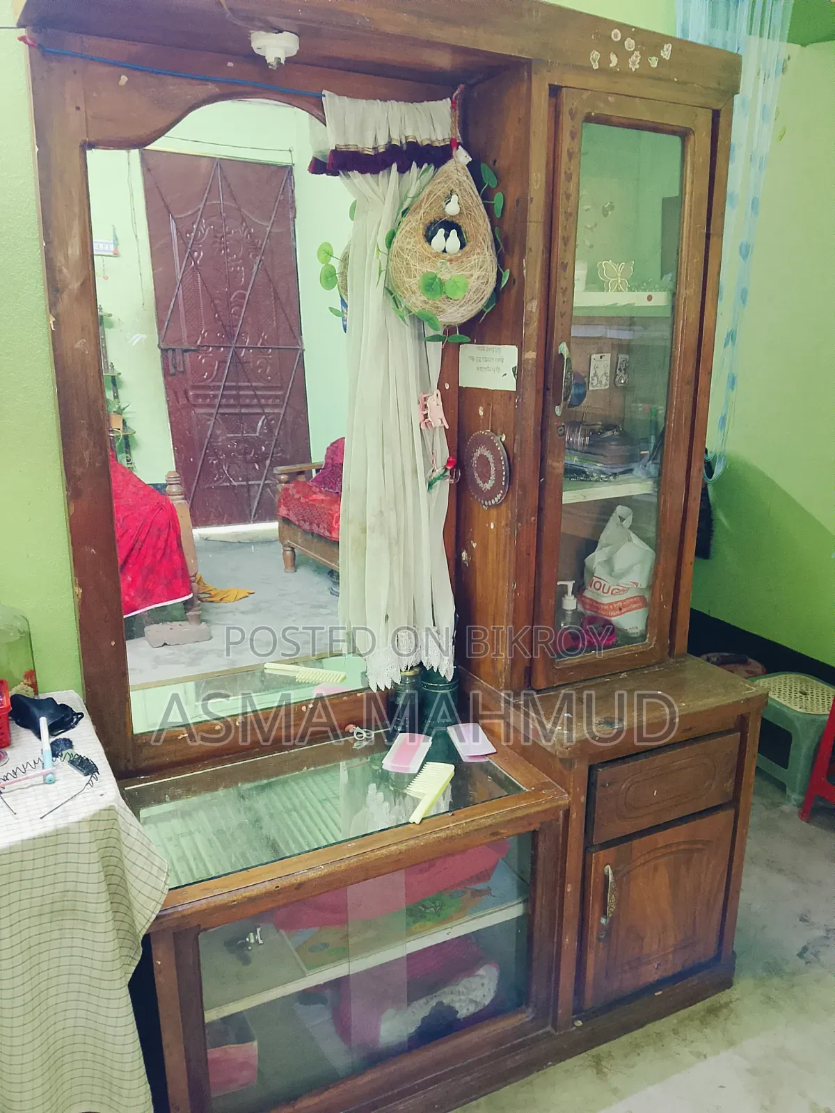 Dressing Table
