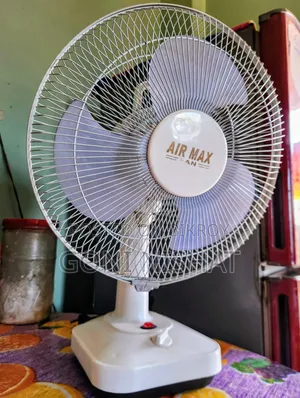 ১২ ইঞ্চি টেবিল ফ্যান