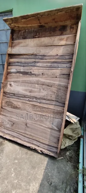 Mahogany Wood Bed Double Bed For Family Bachelor