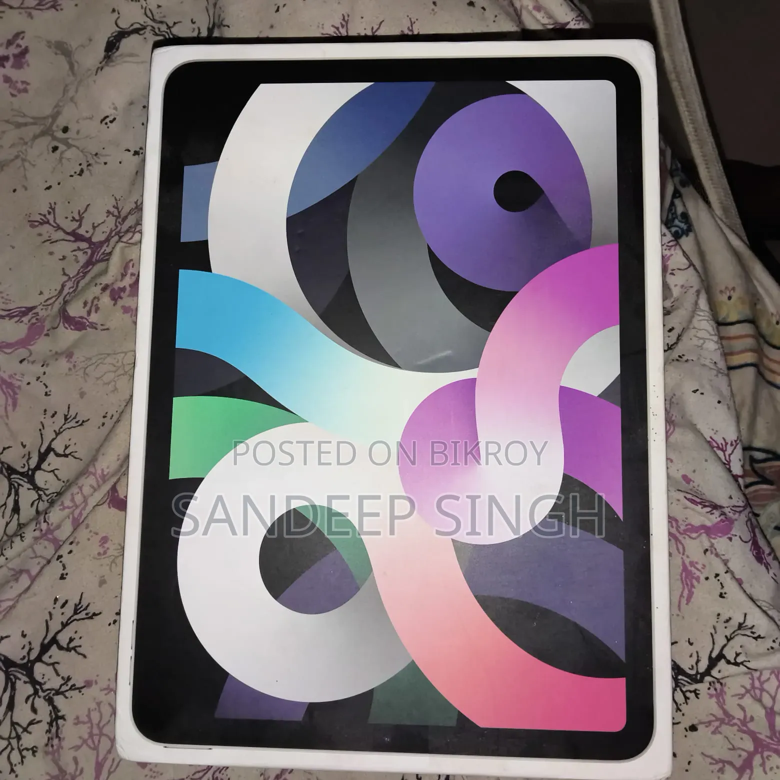 Apple iPad Air (2022) 64 GB Silver