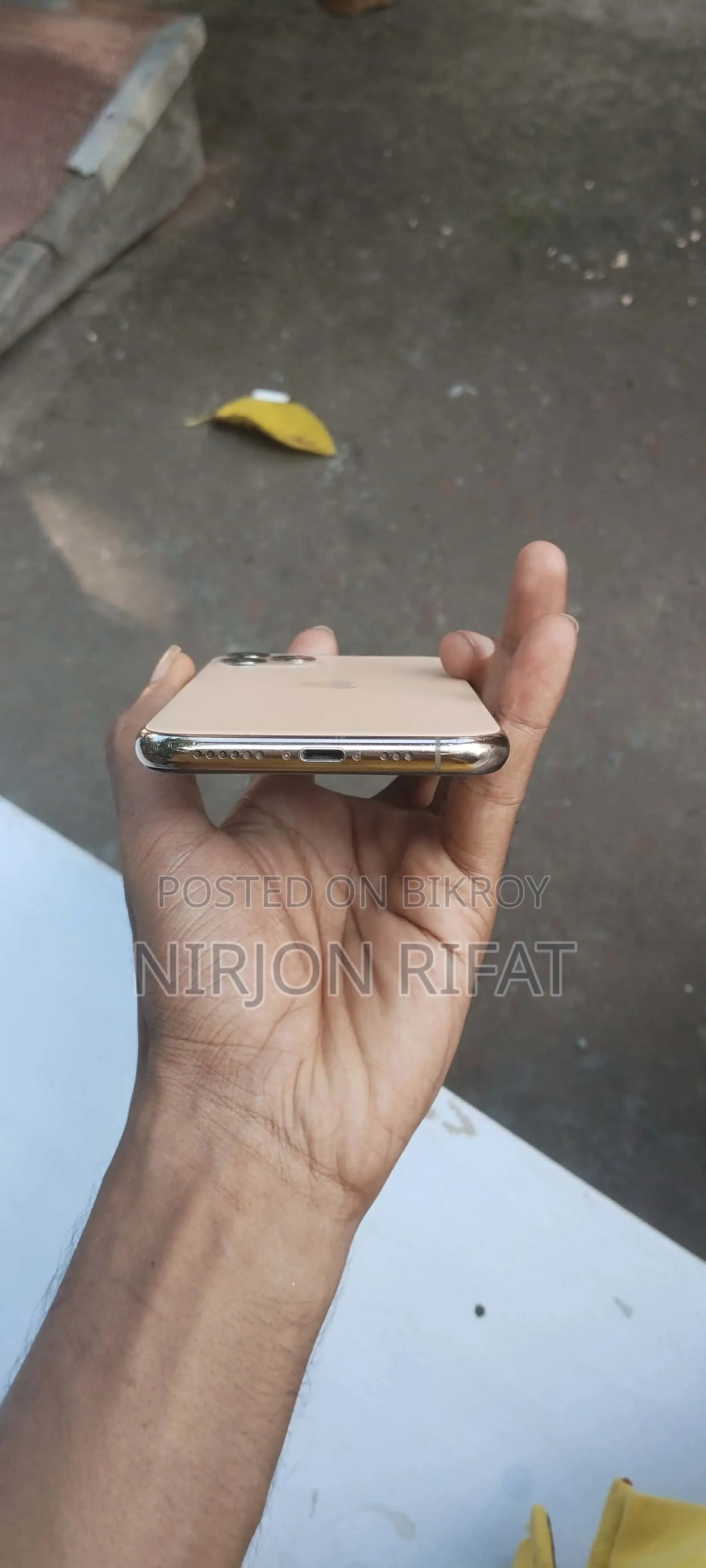 Apple iPhone 11 Pro 64 GB Gold