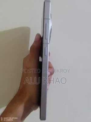 ওয়ানপ্লাস ২৫৬ জিবি সাদা