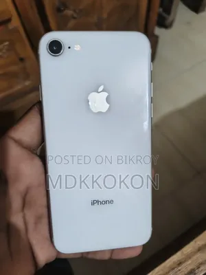 অ্যাপল আইফোন ৮ ৬৪ জিবি সাদা