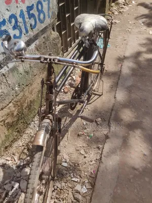 মজবুত ও রানিং বাংলা সাইকেল বিক্রি হবে
