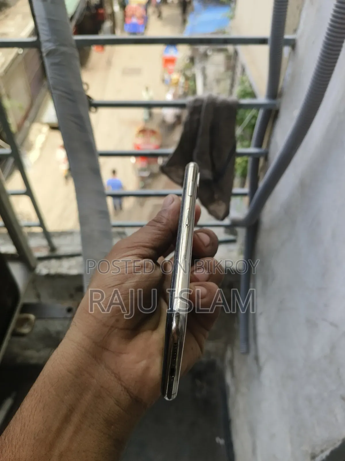 অ্যাপল আইফোন এক্সএস ২৫৬ জিবি গোল্ড