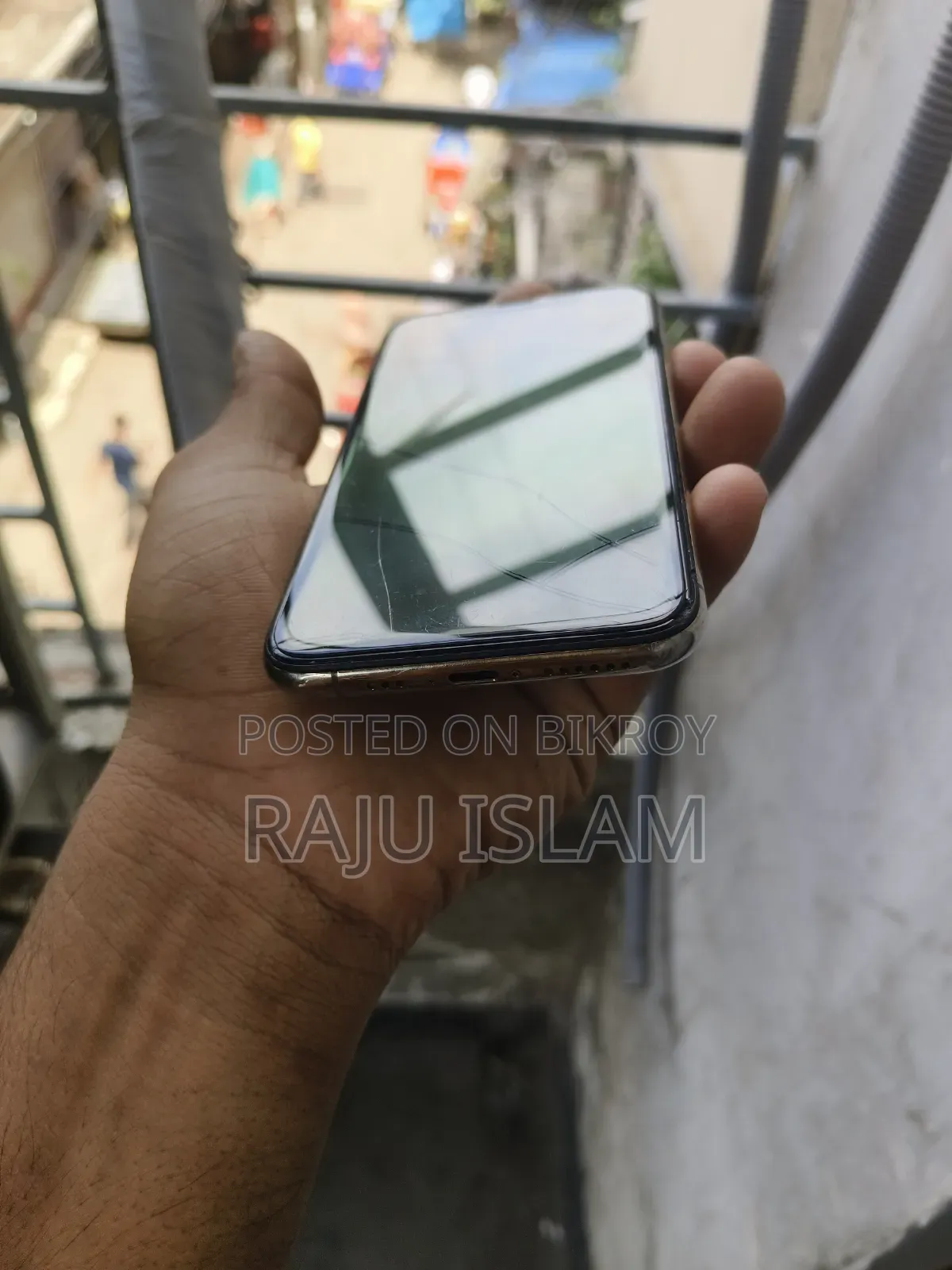 অ্যাপল আইফোন এক্সএস ২৫৬ জিবি গোল্ড