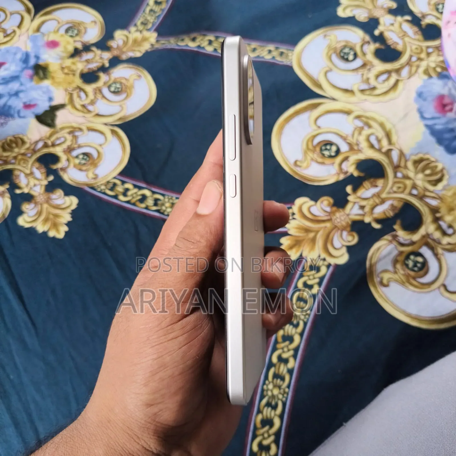 ওয়ানপ্লাস নর্ড সিই৫ ২৫৬ জিবি সাদা