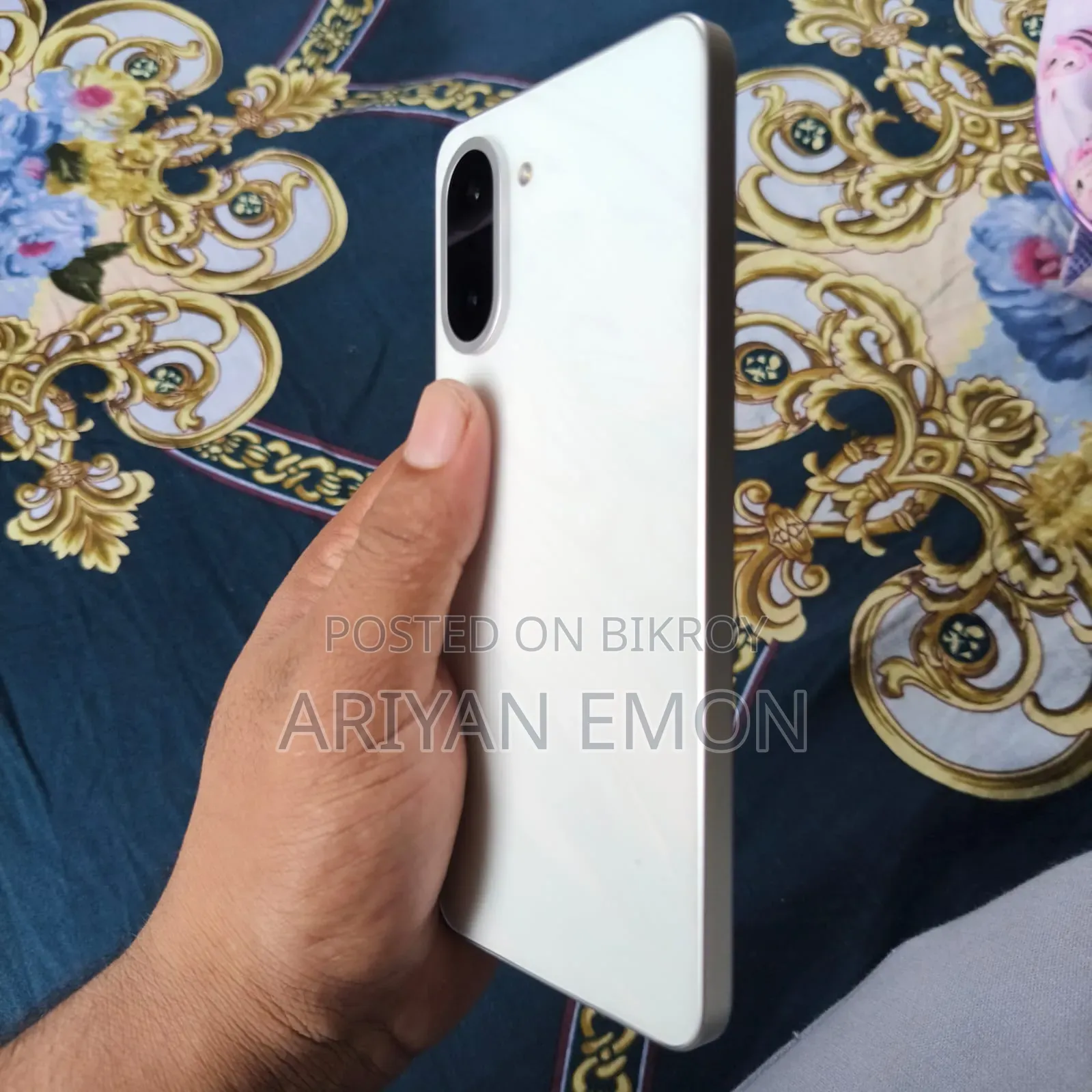 ওয়ানপ্লাস নর্ড সিই৫ ২৫৬ জিবি সাদা