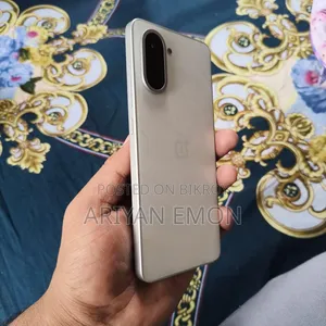 ওয়ানপ্লাস নর্ড সিই৫ ২৫৬ জিবি সাদা