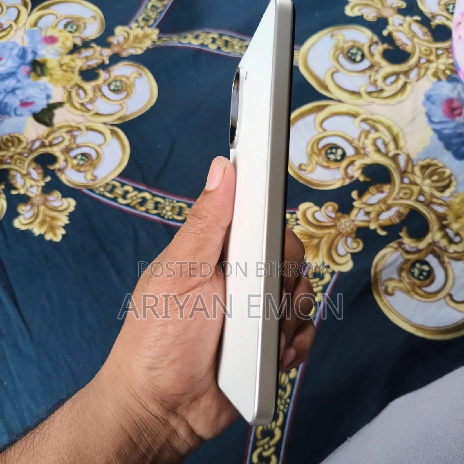 ওয়ানপ্লাস নর্ড সিই৫ ২৫৬ জিবি সাদা