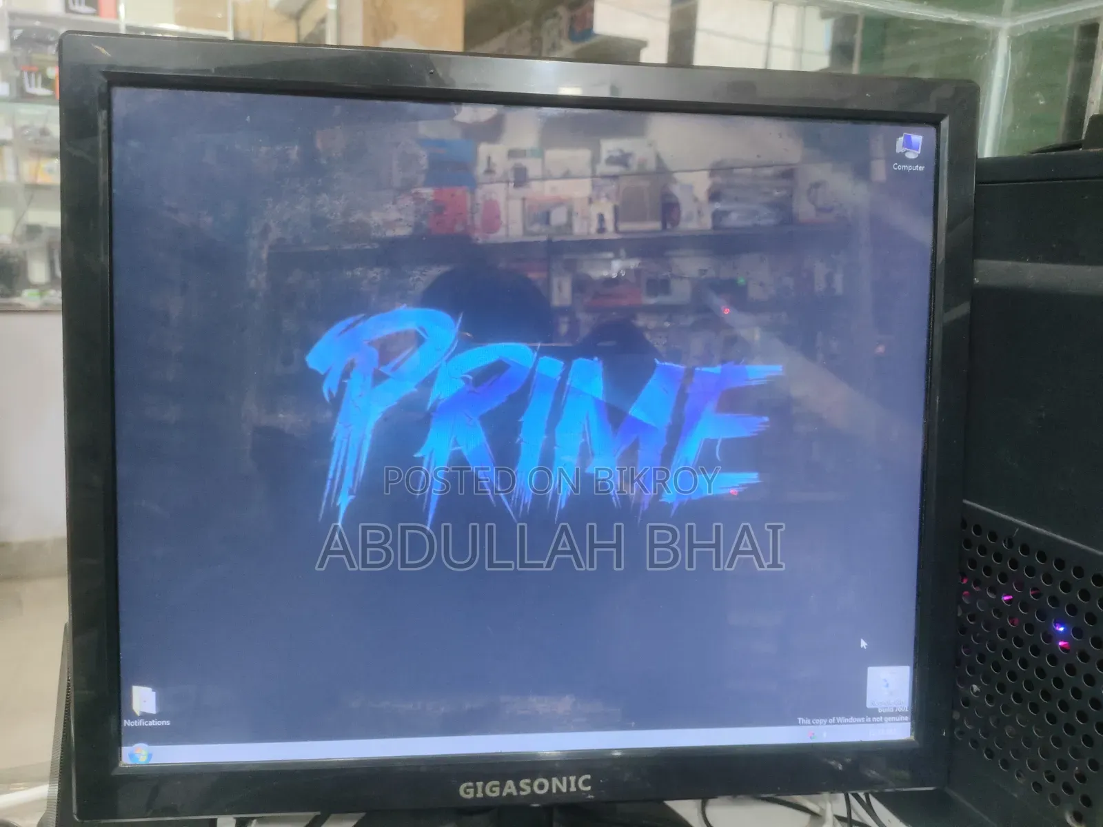 GIGASONIC 17" LED Monitor | 1280×1024 | VGA | Good condition no line