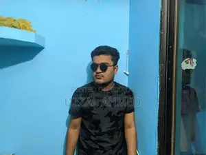 Showroom Shopping Mall Inspector