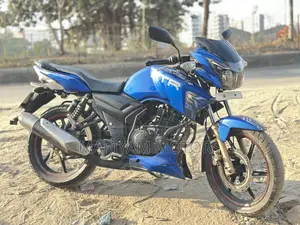 TVS Apache RTR 160 2V 2018 Blue