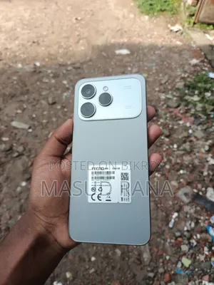 নতুন টেকনো স্পার্ক ৪০ ১২৮ জিবি সাদা