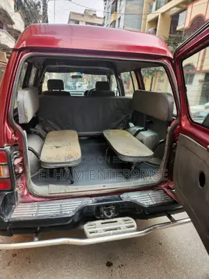Mitsubishi Pajero 2009 Red