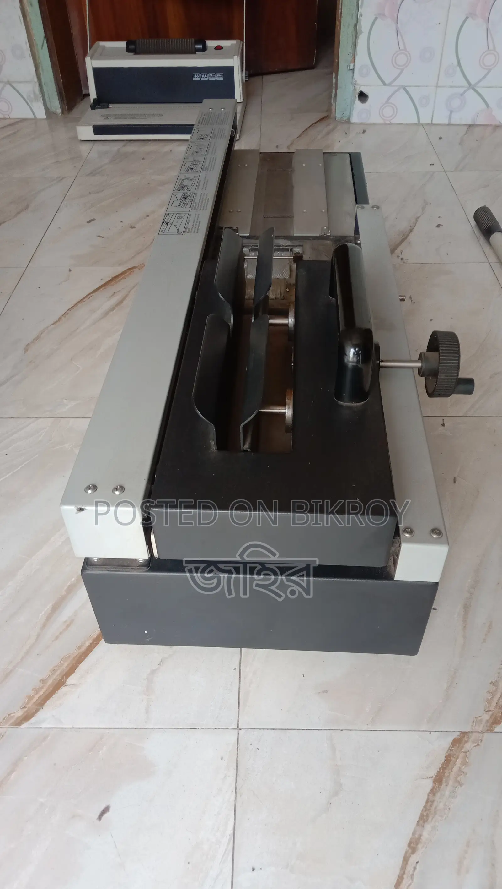 Glue Binding Machine
