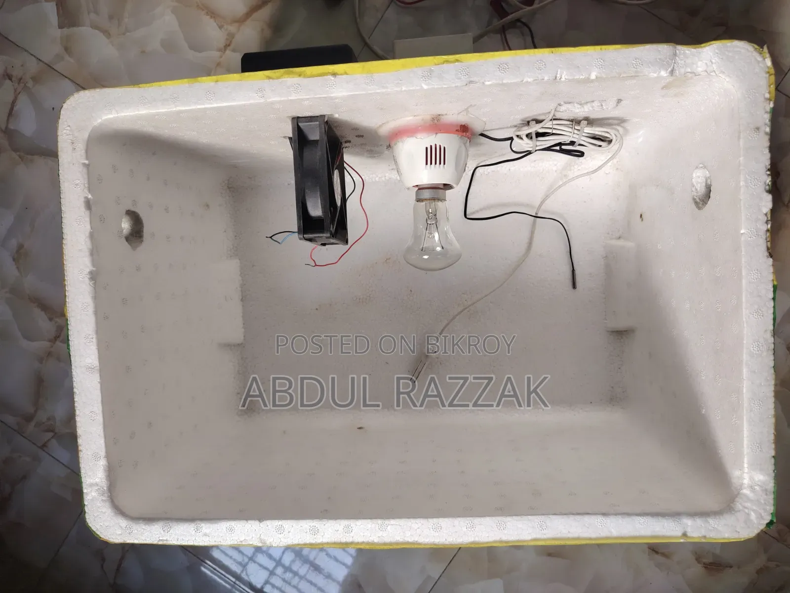 Incubator Machine