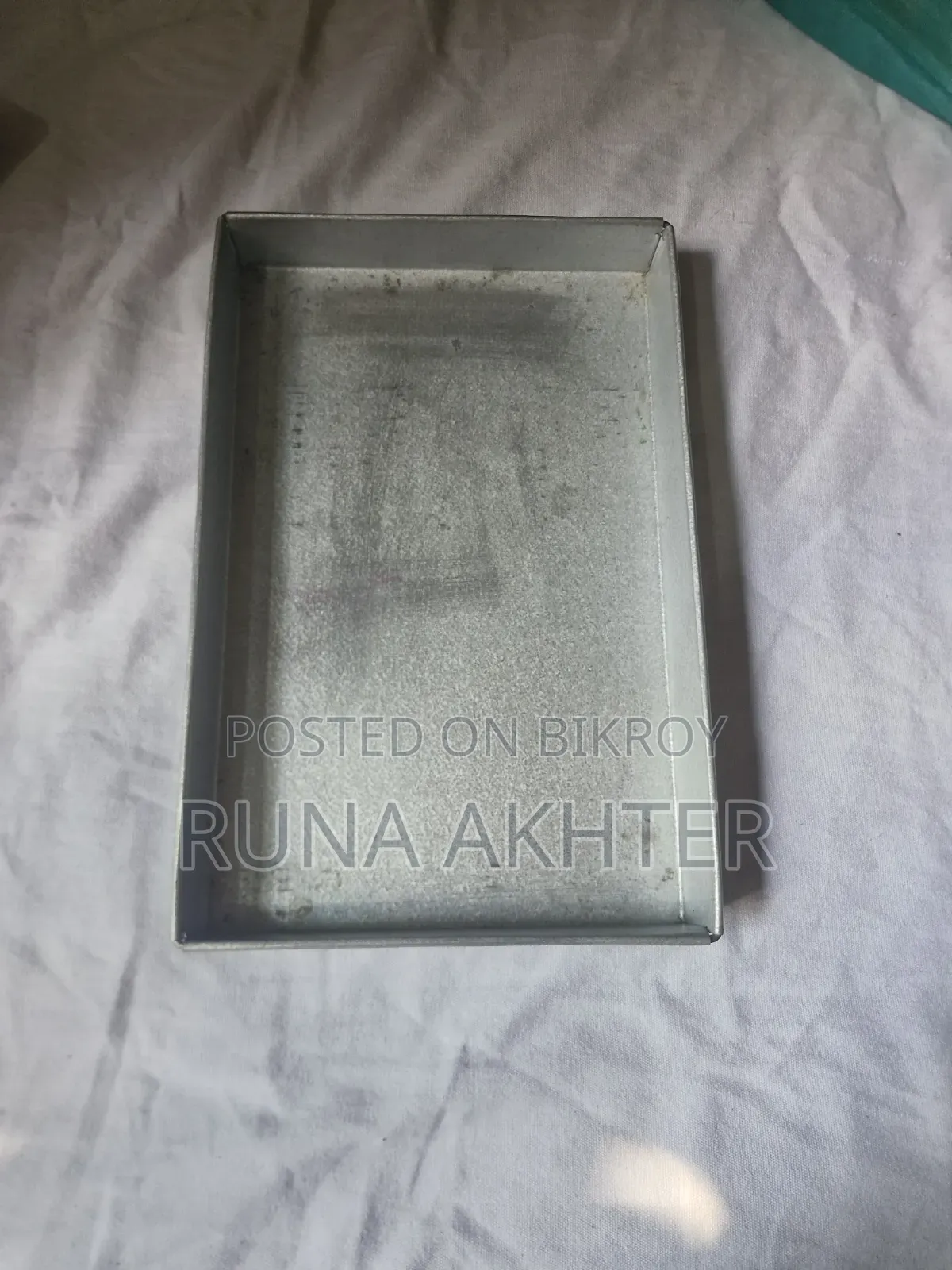 কেক বানানোর জিনিসপত্র