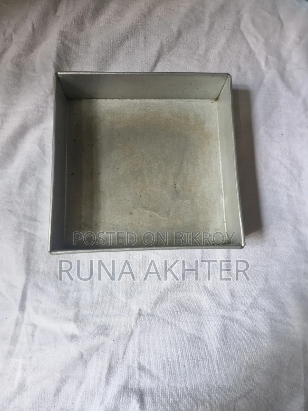 কেক বানানোর জিনিসপত্র