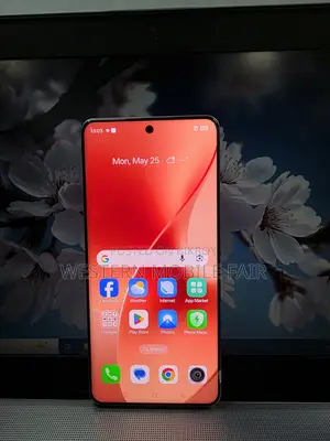 রিয়েলমি ১৫টি ২৫৬ জিবি গোল্ড