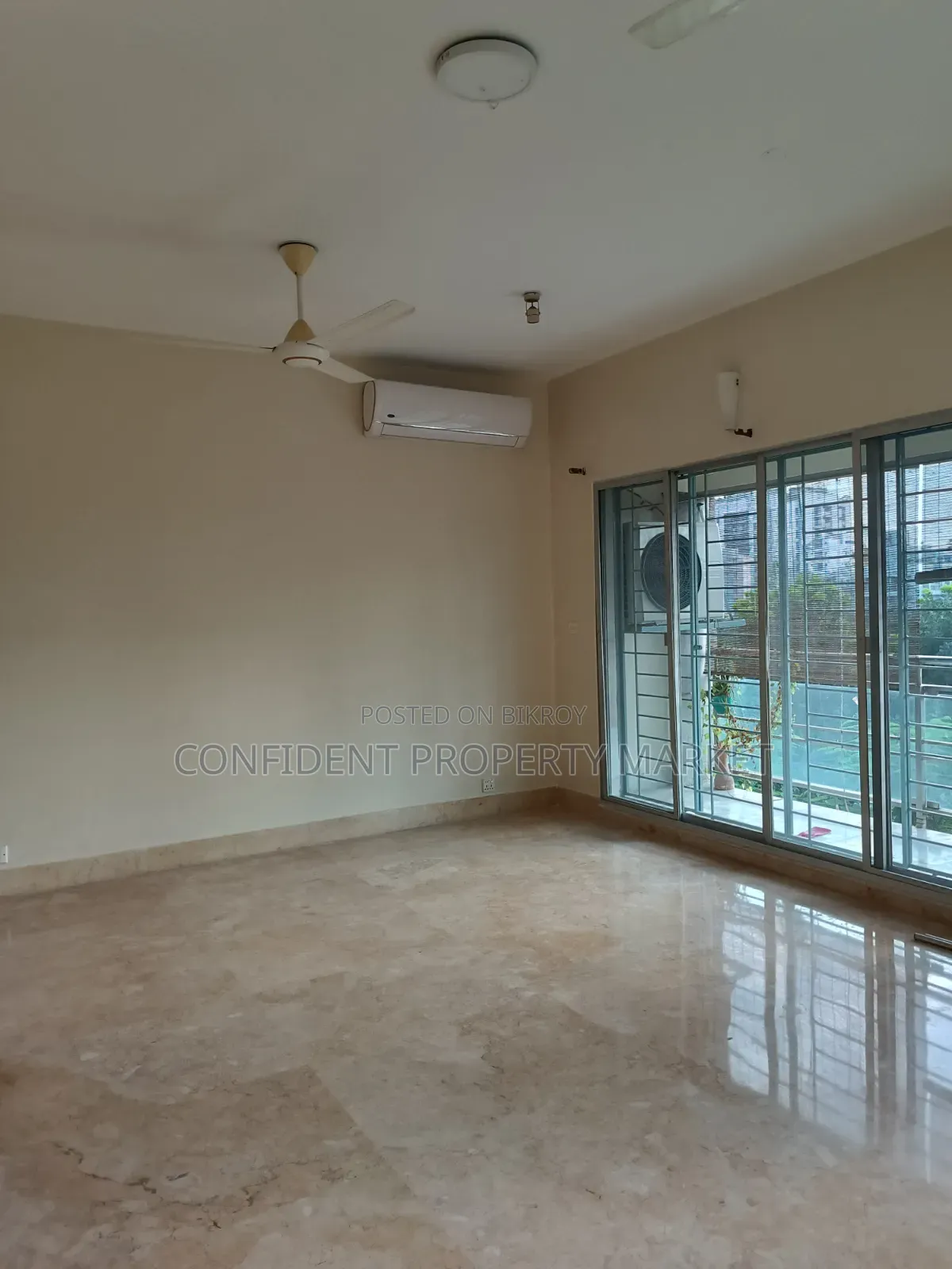 4-Bedroom Apartment in Baridhara for Rent