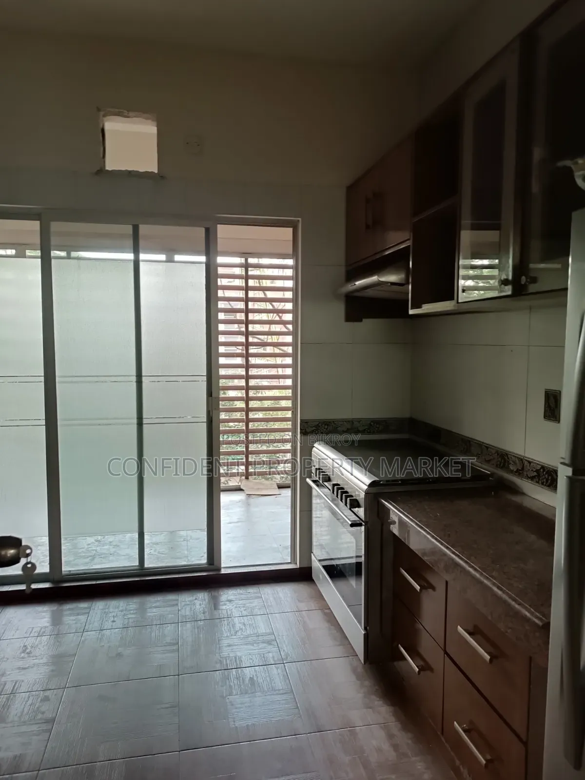 4-Bedroom Apartment in Baridhara for Rent