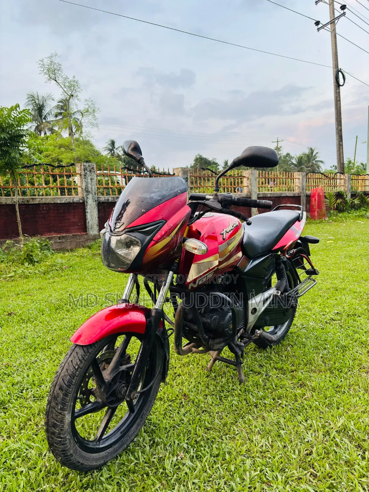 Bajaj Pulsar 150 2012 Red