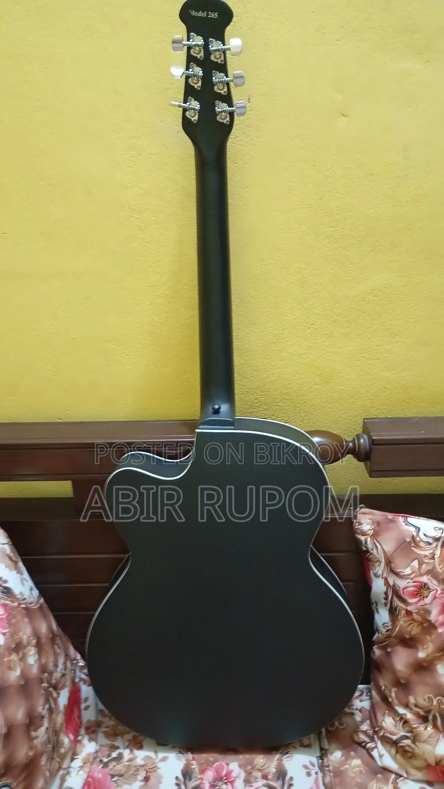Brand New Signature S265 Guitar for Sale (with 1.5 Years Warranty)