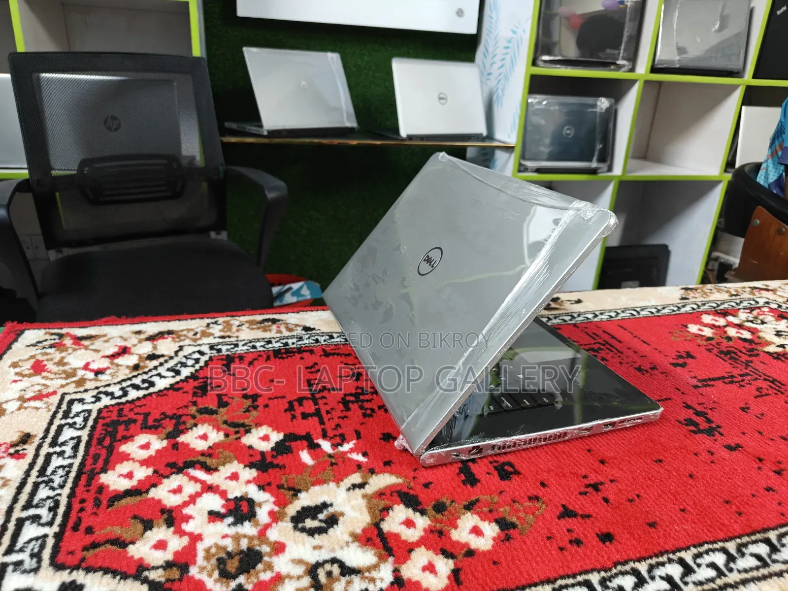 ল্যাপটপ Dell Inspiron 14 8GB Intel Core I7 SSD 1T