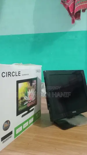 সার্কেল ১৭ ইঞ্চি এলইডি মনিটর - বক্স সহ ৩ মাস ব্যবহৃত -